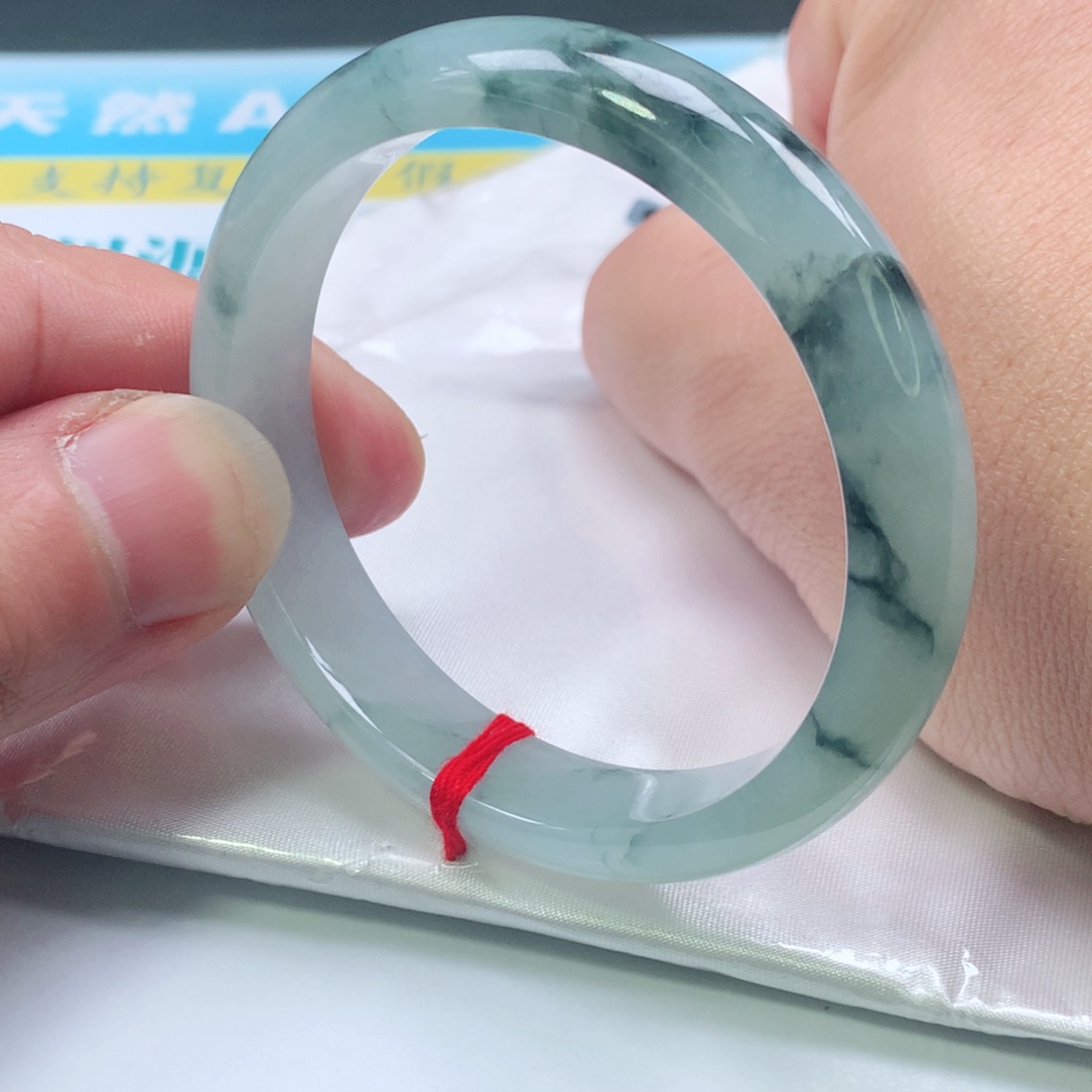 翡翠手镯未镶嵌0599号