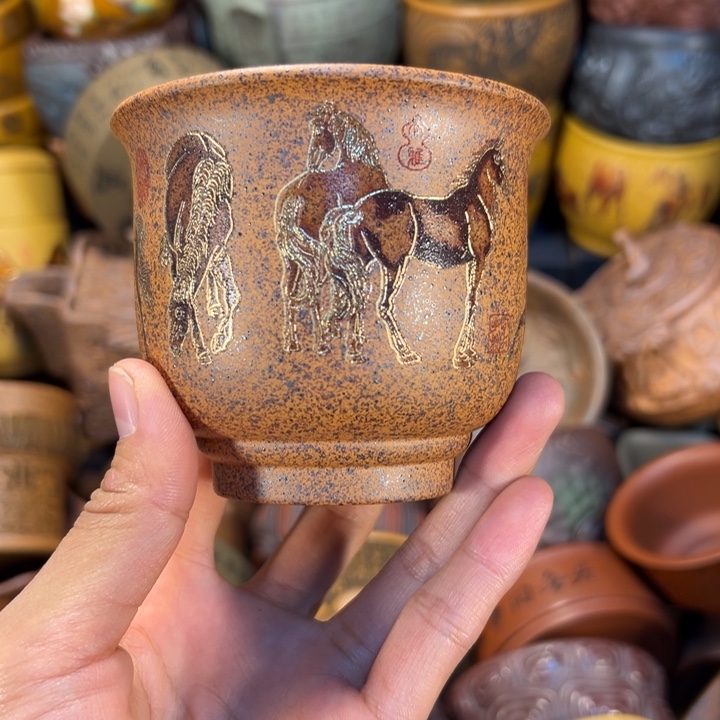 紫砂茶杯宜兴紫杯子