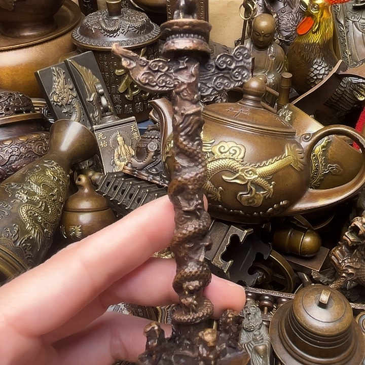 精美铜器批发档口