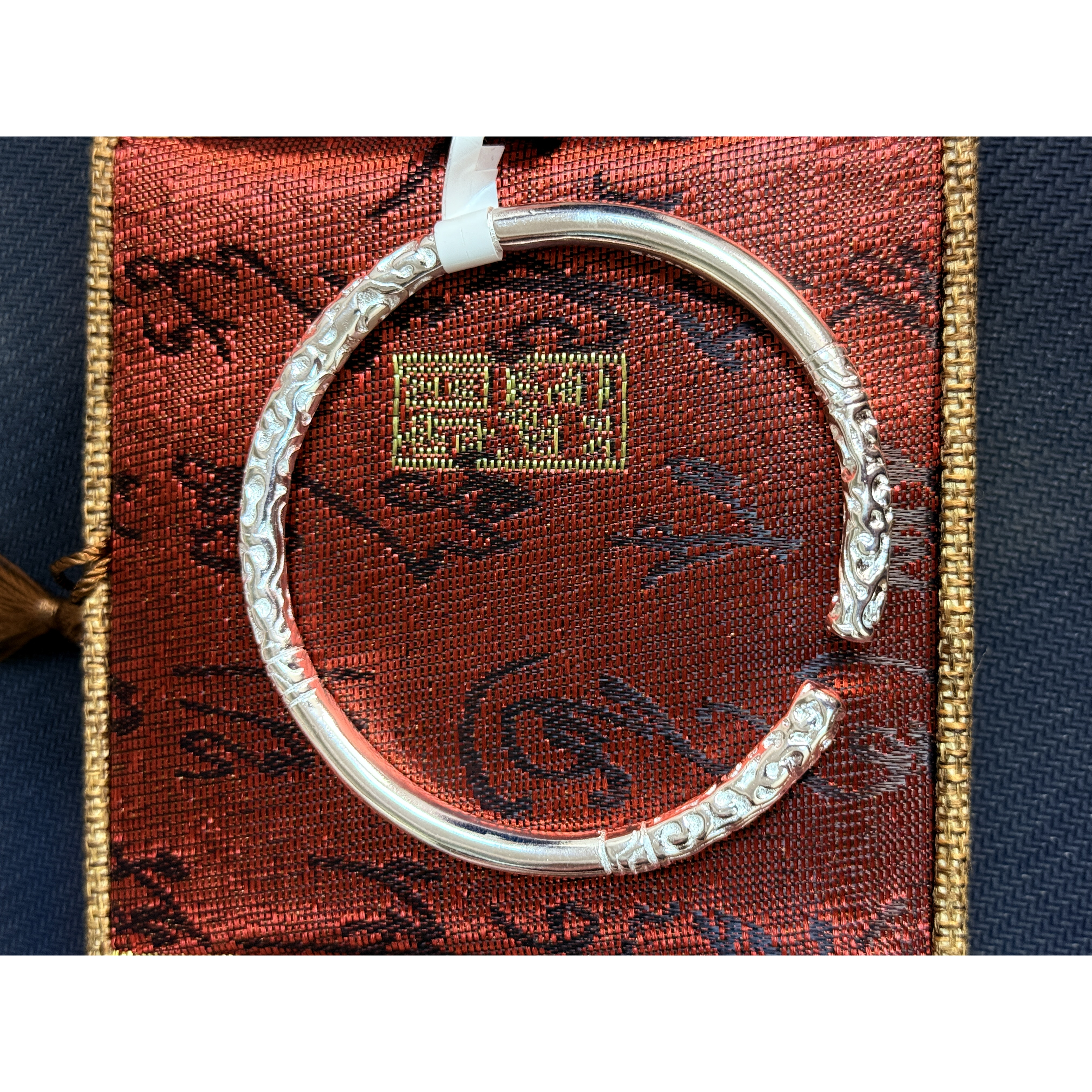 精品银手镯（无礼盒）S035