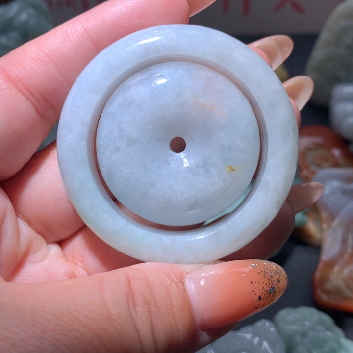 翡翠未镶嵌颈饰保真天然A货翡翠