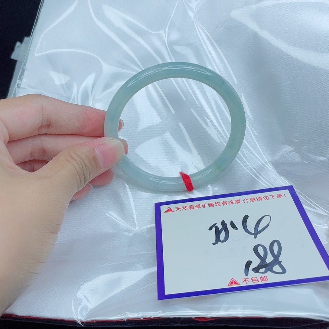 未镶嵌定制翡翠翡翠