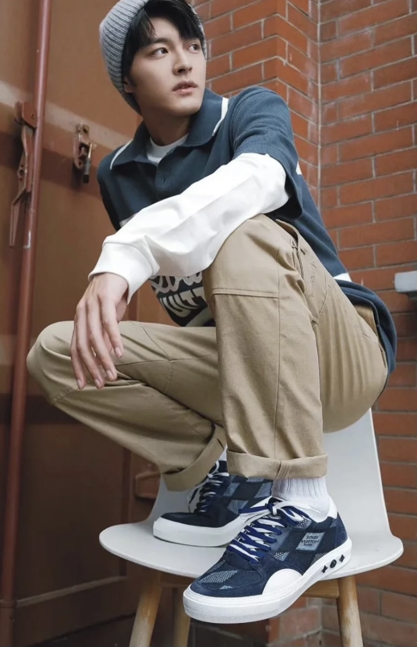 全新未使用 LouisVuitton/路易威登 蓝色帆布板鞋 6码 11902939