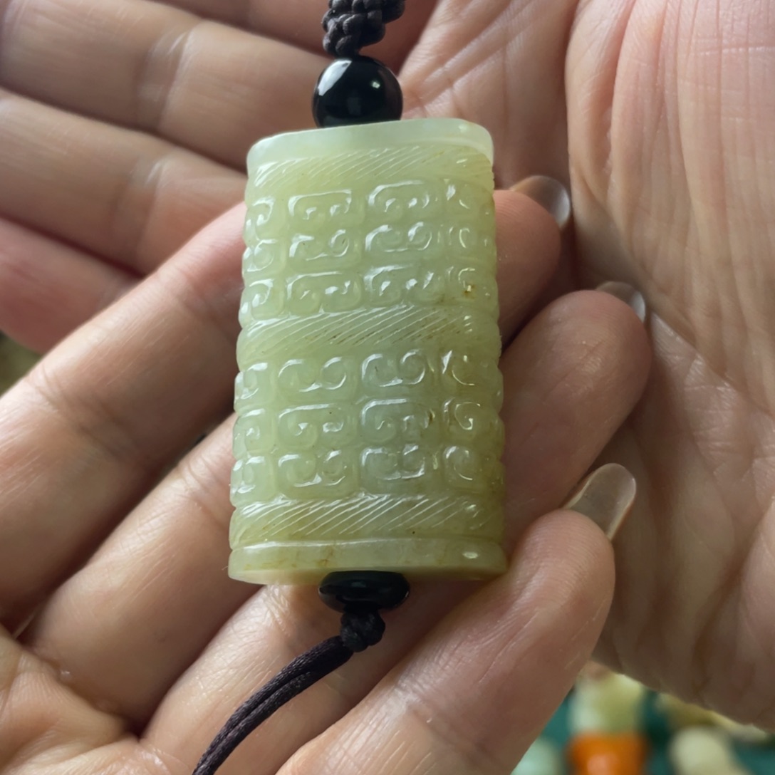 和田玉挂件未镶嵌