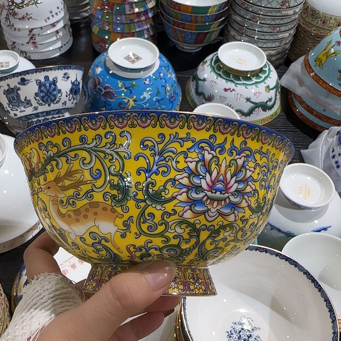 骨瓷珐琅彩工艺制作