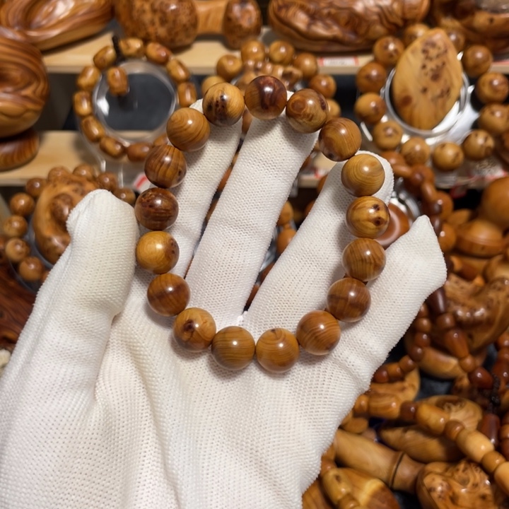 柏木（崖柏）太行崖柏1.2瘤疤手把