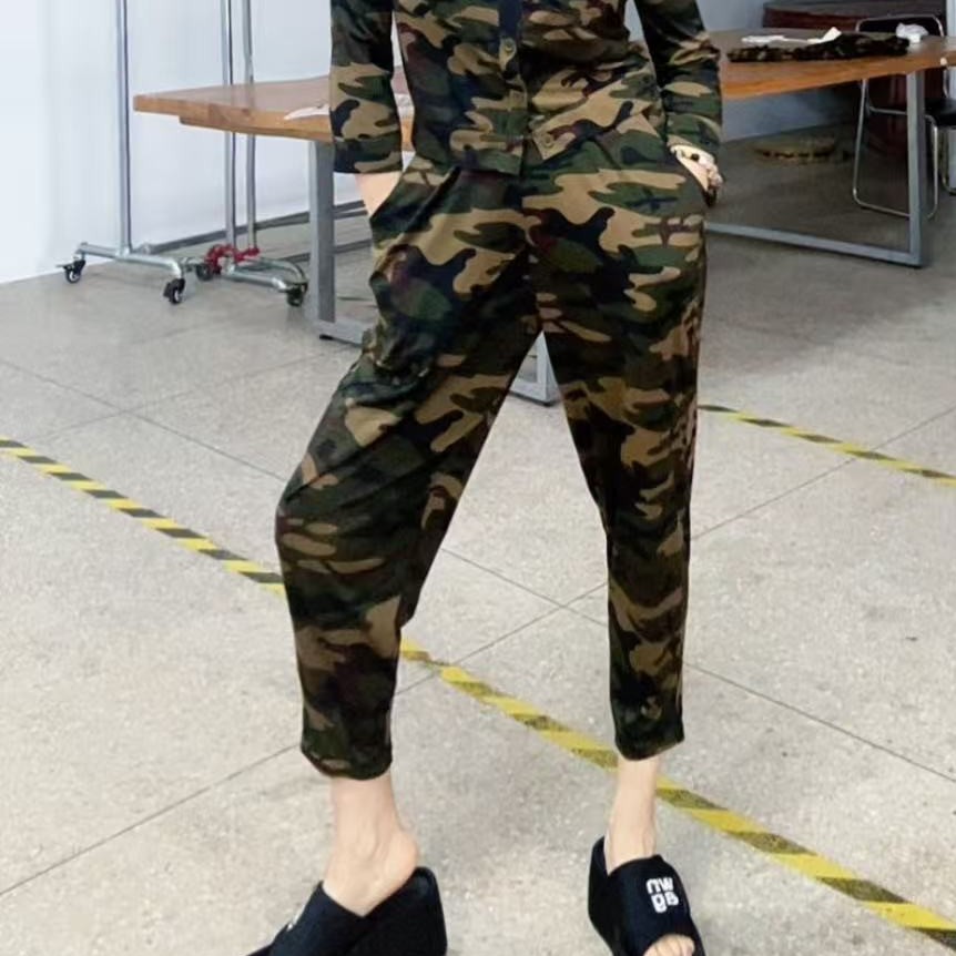 冬冬老师新款迷彩短袖翻领弹力显瘦户外运动休闲裤子