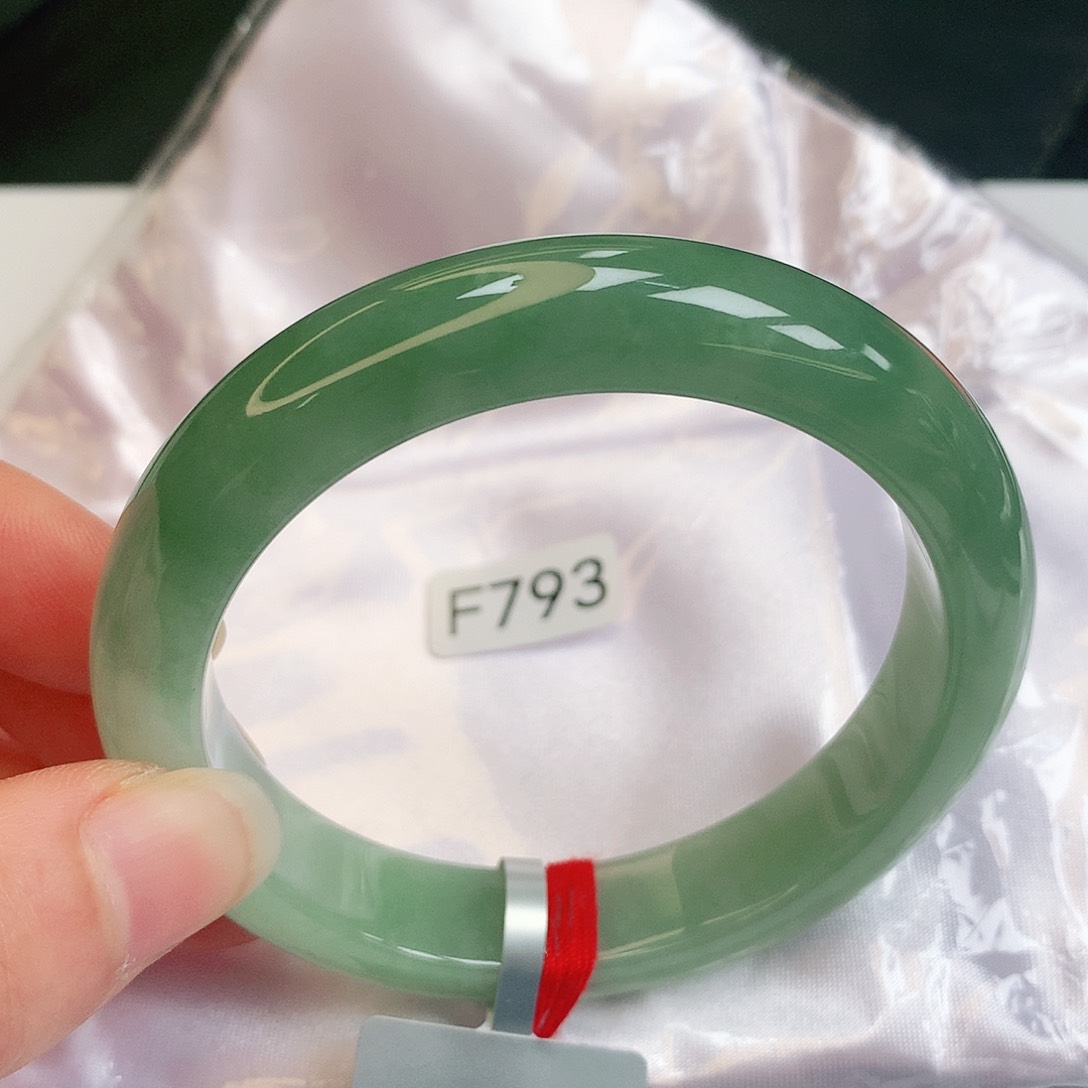 【闪购商品】翡翠手镯未镶嵌缅甸天然a货翡翠