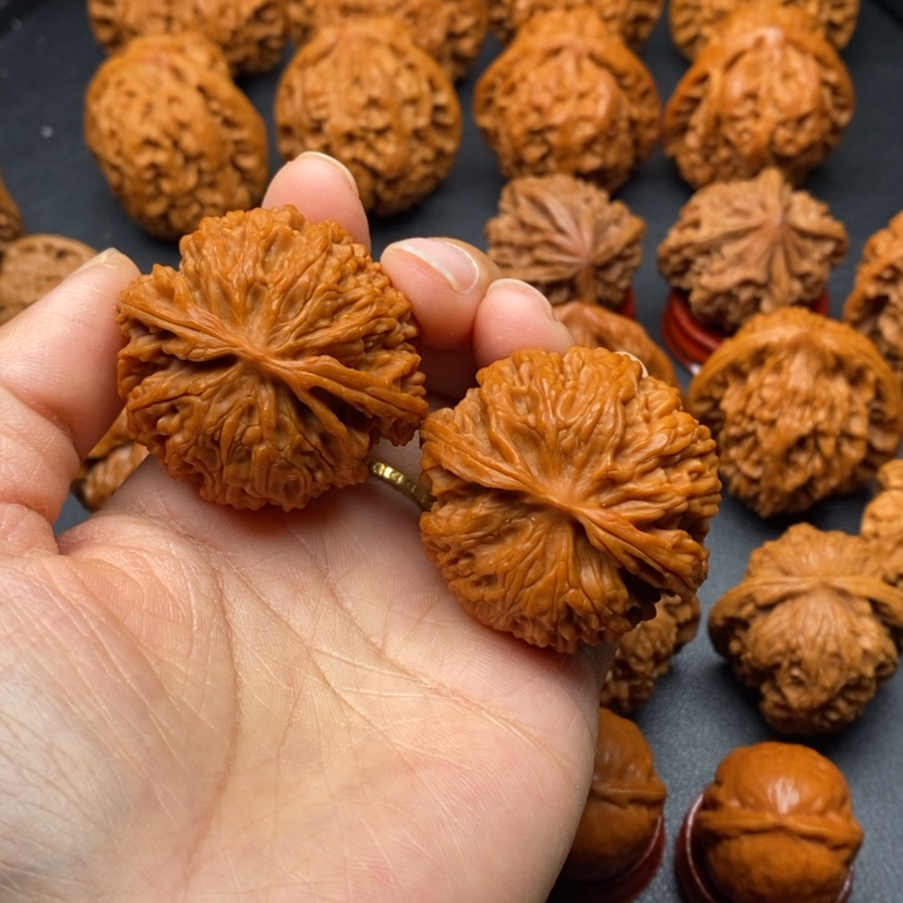 【闪购商品】文玩核桃把件41苹果园