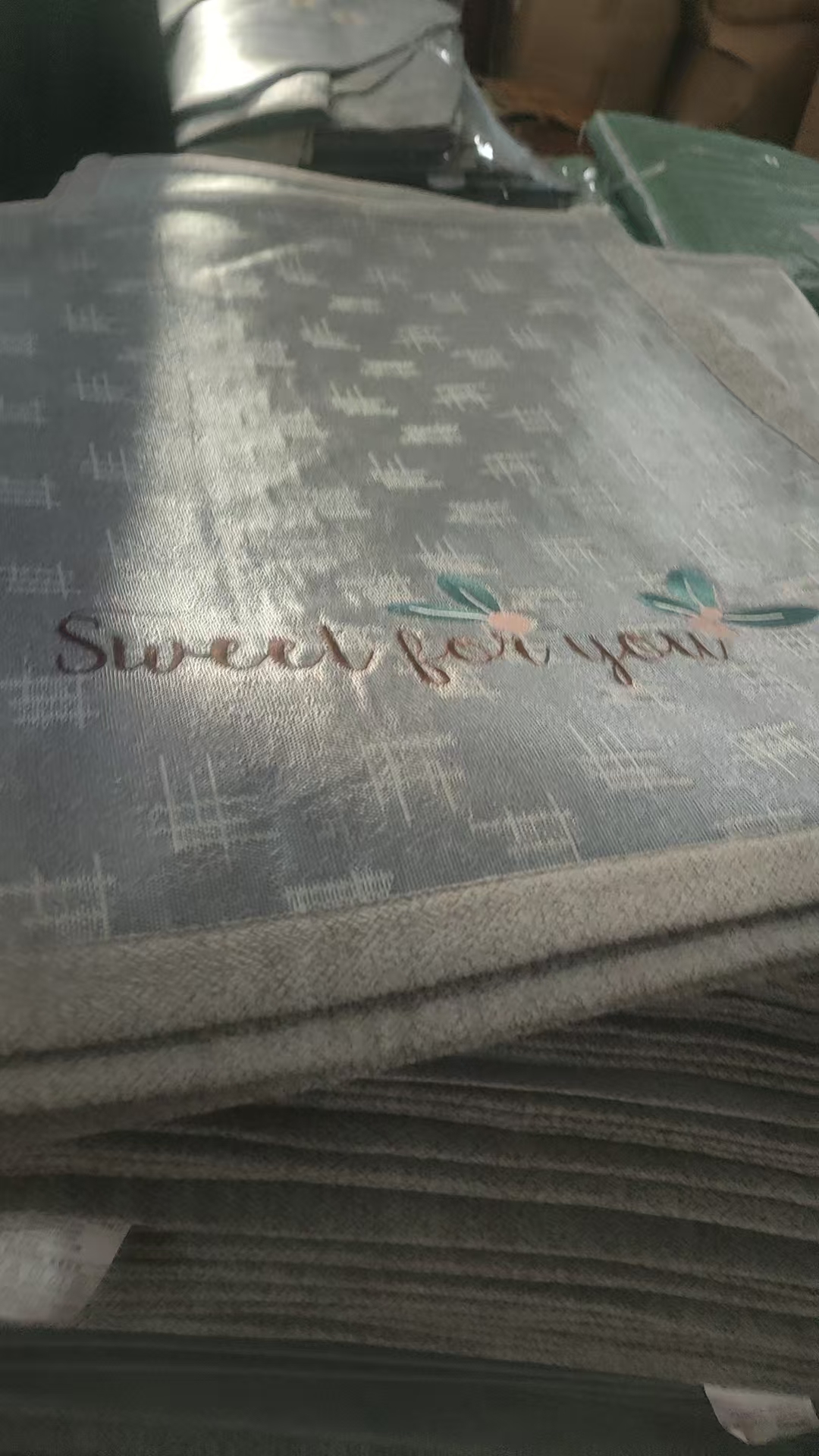 多色凉感冰丝沙发垫约70*110起任意发1