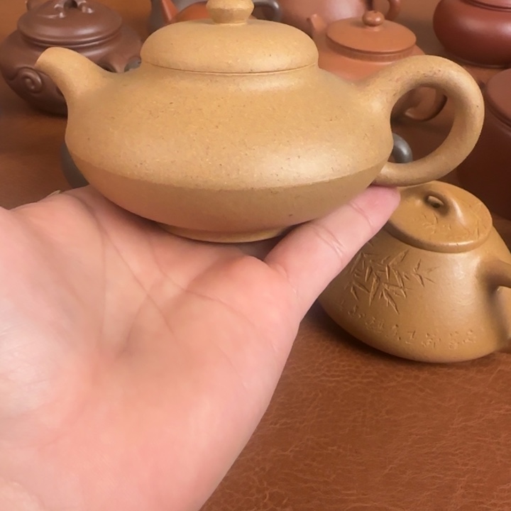 紫砂茶壶黄金段合欢170c c