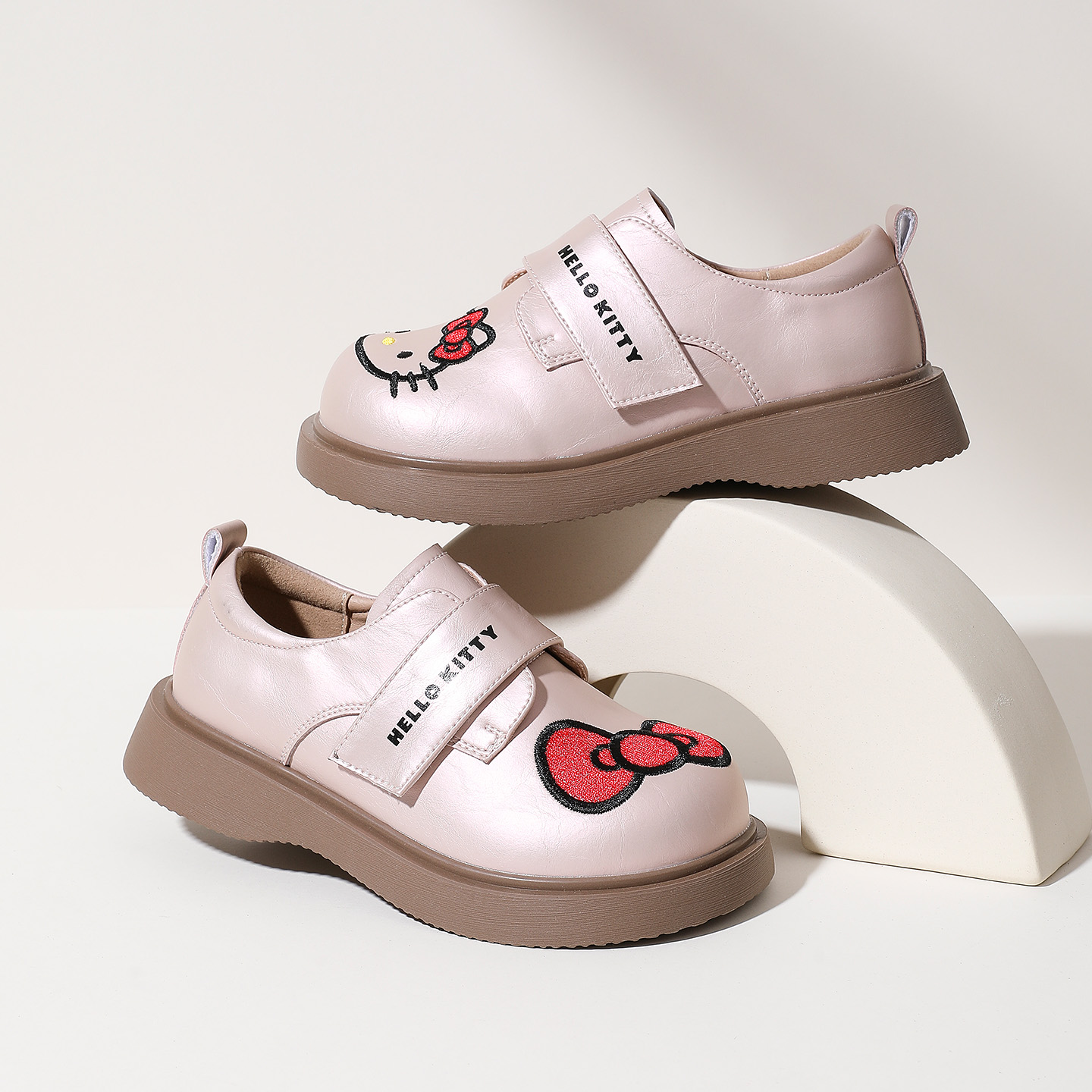 HELLO KITTY/凯蒂猫正版联名2025秋季公主鞋女童儿童小皮鞋