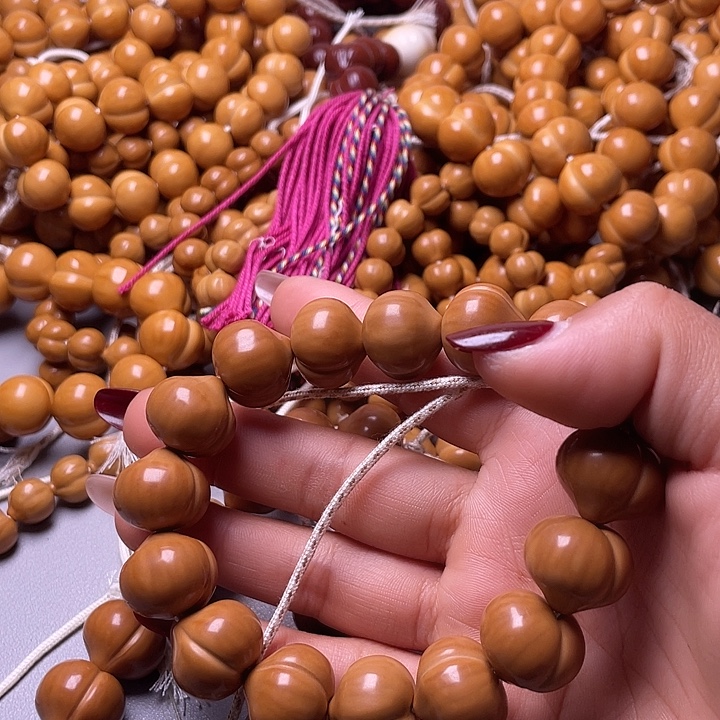 杨***头手串猴头核桃17尺寸镜面柯基屁桃手持全品无暇