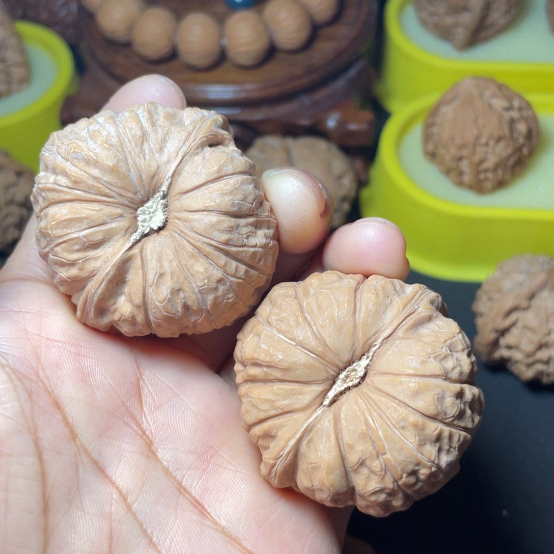 桃核把件1****1南瓜墩核桃