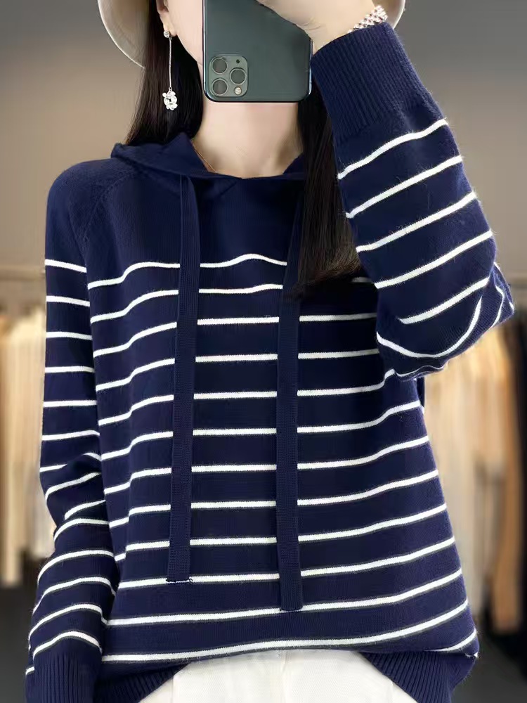 新款连帽条纹毛衣女宽松休闲卫衣减龄韩版内搭