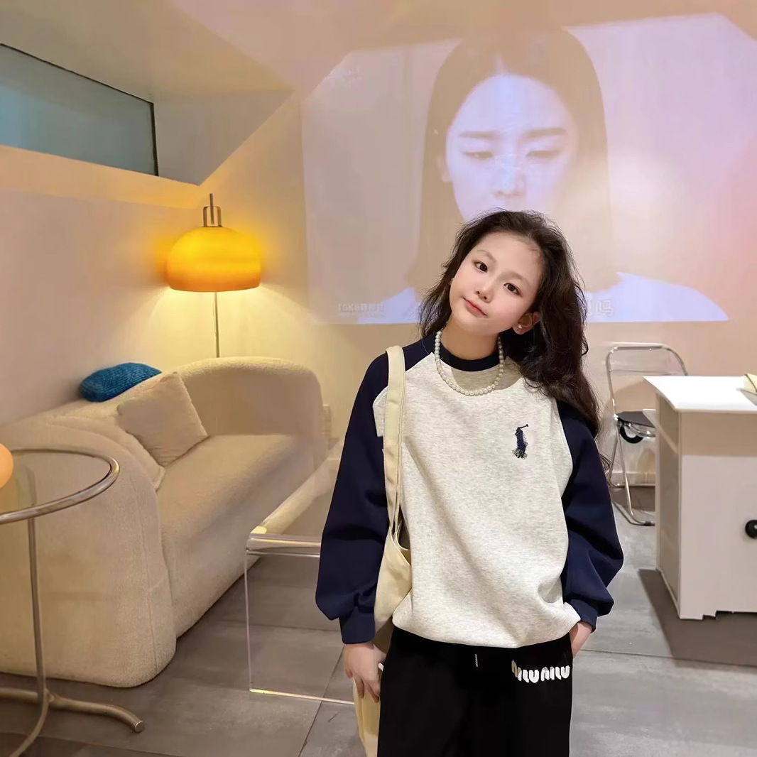 A类棉质宽松儿童卫衣儿童刺绣插肩卫衣秋款撞色女童潮款秋装上衣