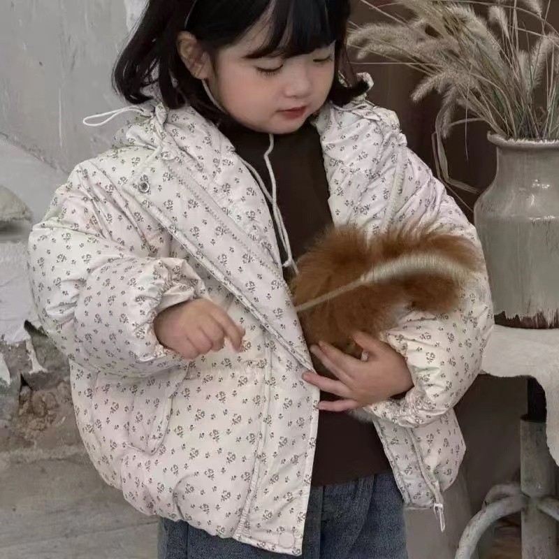 三三两两童装小铺休闲韩森系扣号直播间