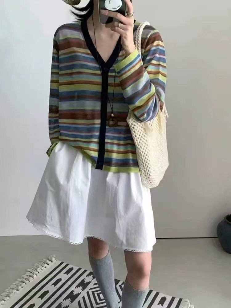 女薄款夏季防晒条纹V领毛针织衫衬衫韩版纯欲辣妹风