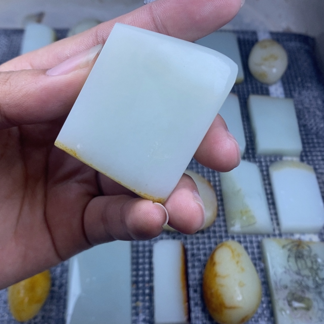 7***9定制和田玉未镶嵌定制