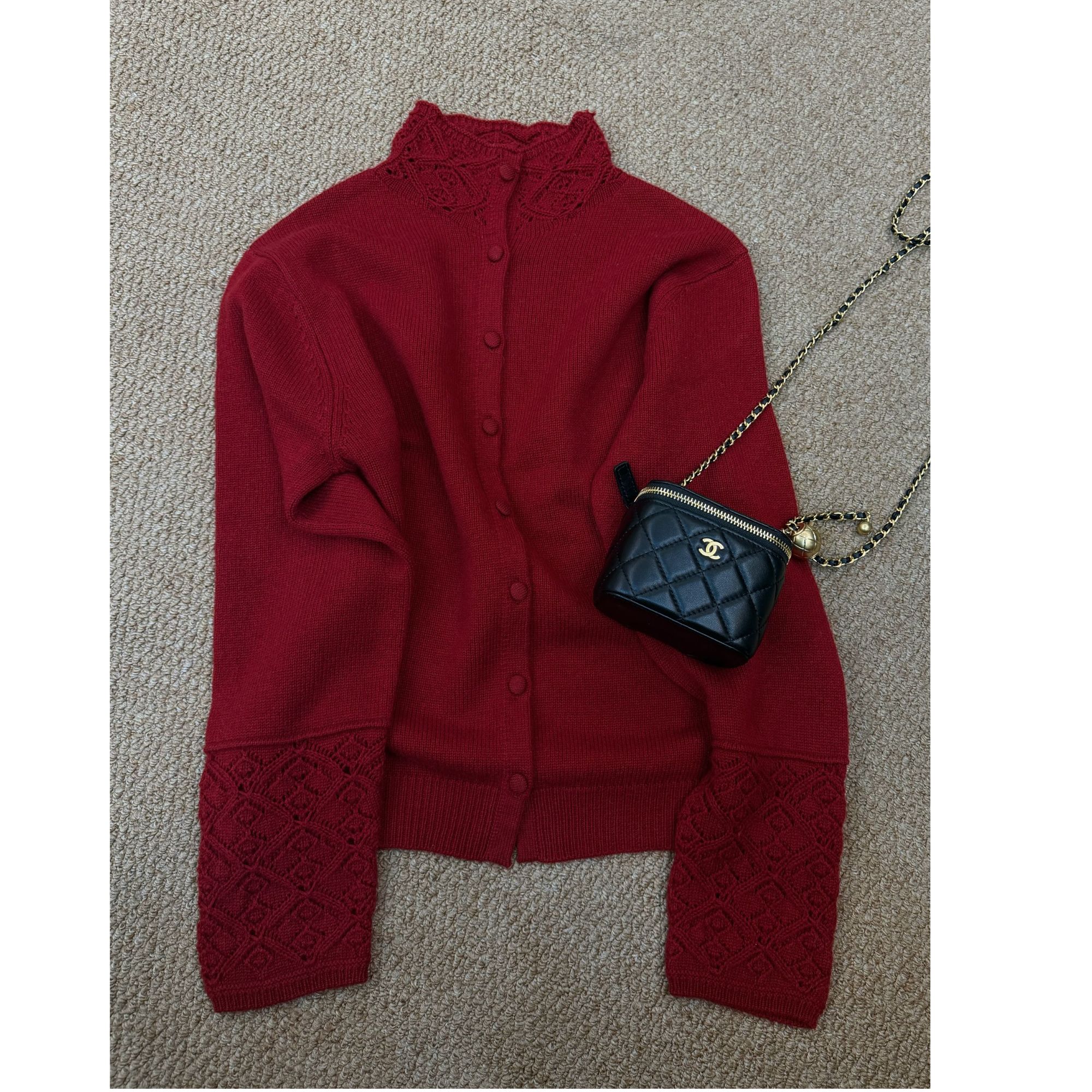 半高领钩花镂空拼接针织开衫