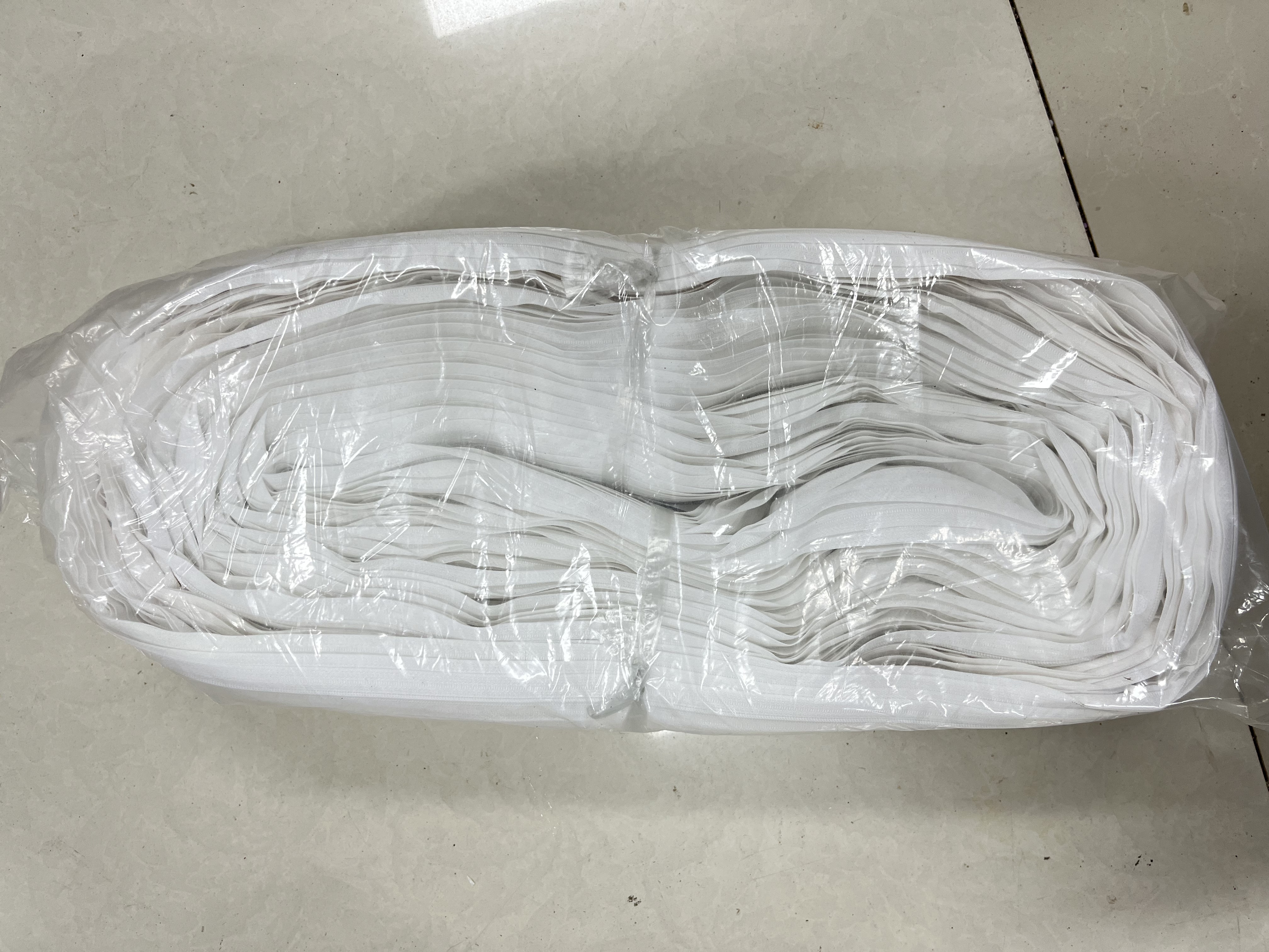 3号白色尼龙码庄360米(被罩拉链)