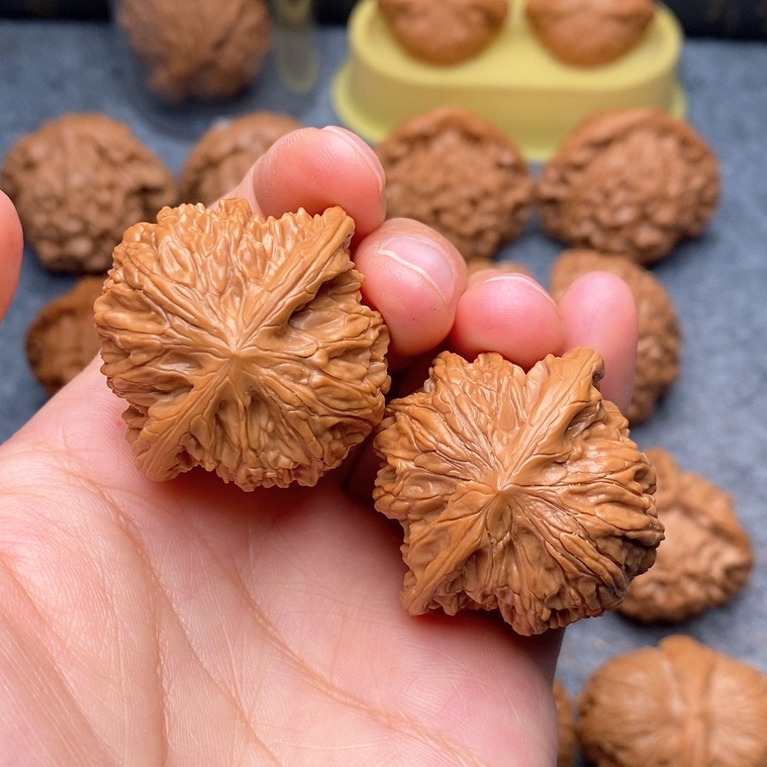 文玩核桃把件山地磨盘38尺