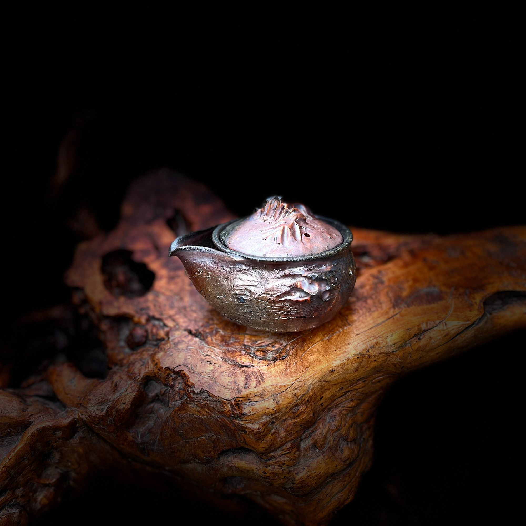墨见裸柴烧陶泥自然落灰火痕火彩纯手工手捏山海宝瓶彩虹玫瑰金