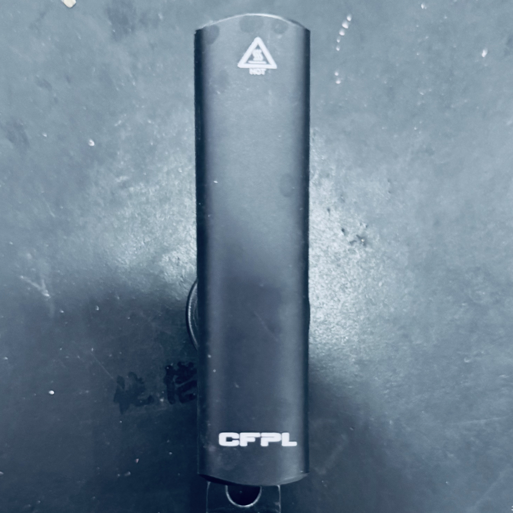 山地车公路车前灯，9.5成新.