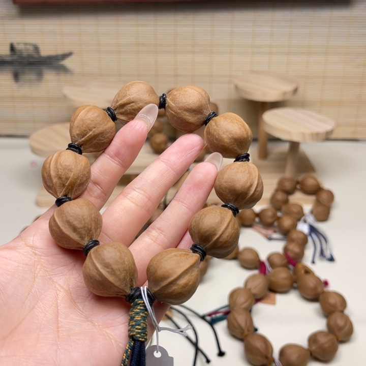 ****w手串/手链橄榄核21.24精品梅林铁核