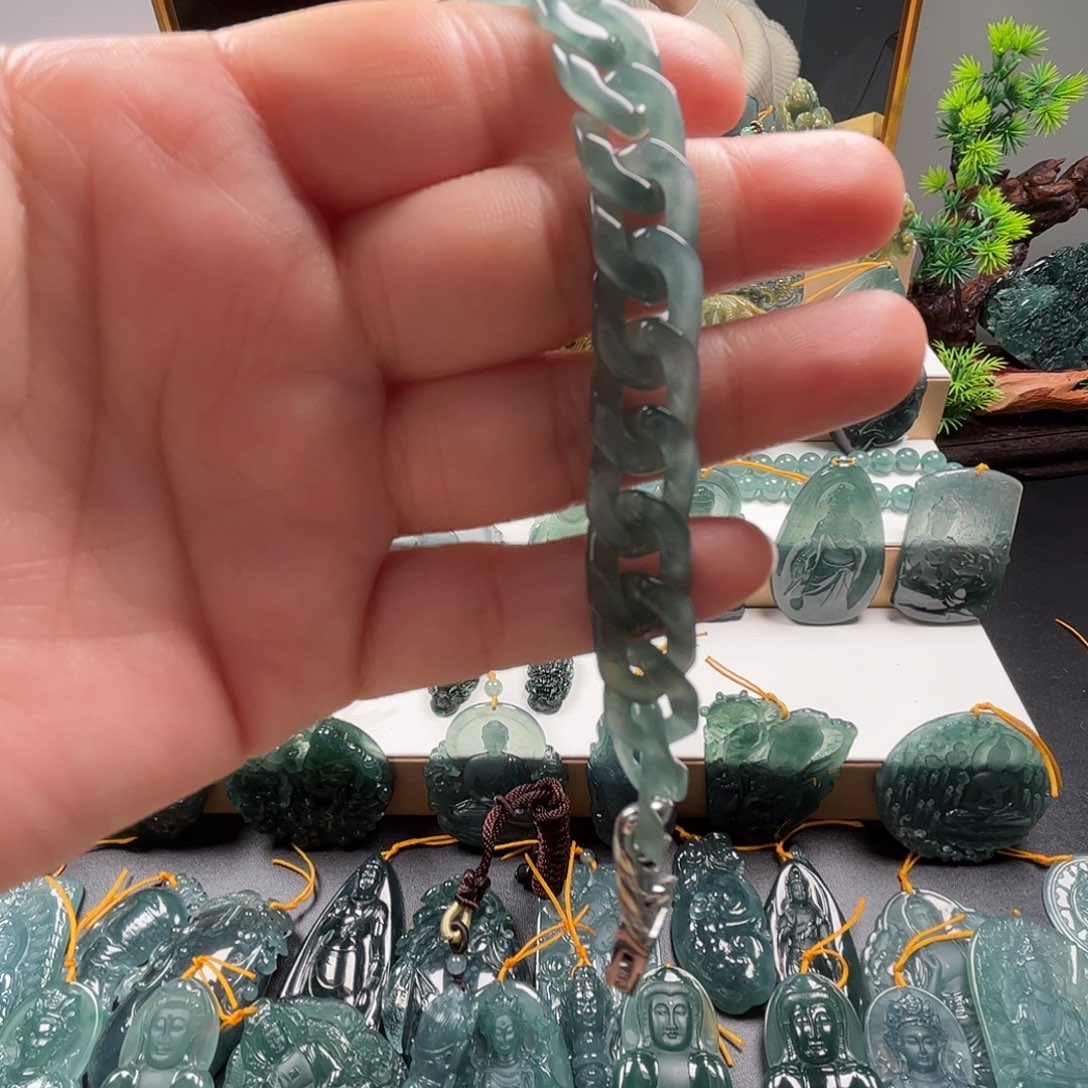 游***闲翡翠未镶嵌项圈纯天然A货翡翠手链666