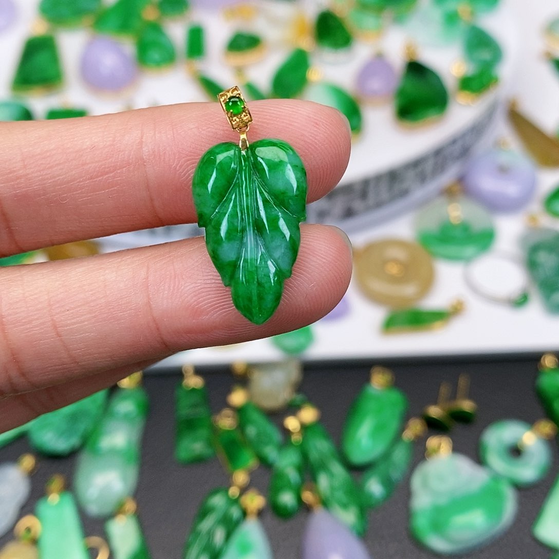 翡翠吊坠(不含链)18K金镶嵌丽*