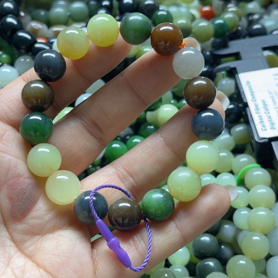 和田玉手链未镶嵌