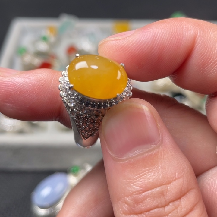 翡翠未镶嵌戒指缅甸天然翡翠