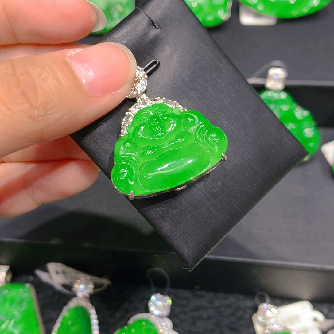 颈饰银S925镶嵌翡翠000885