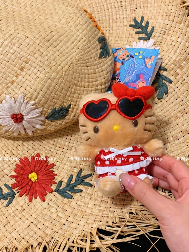 海岛度假hellokitty包包挂件黑皮度假风挂件毛绒挂件