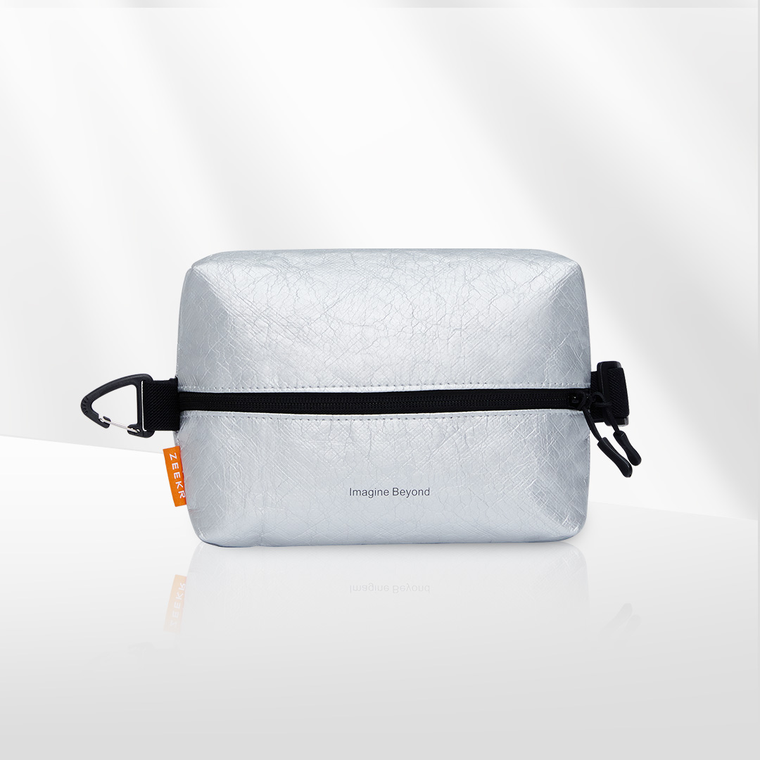 ZEEKR to GO 多功能收纳包男士女士户外旅行便携式收纳包耐磨大号