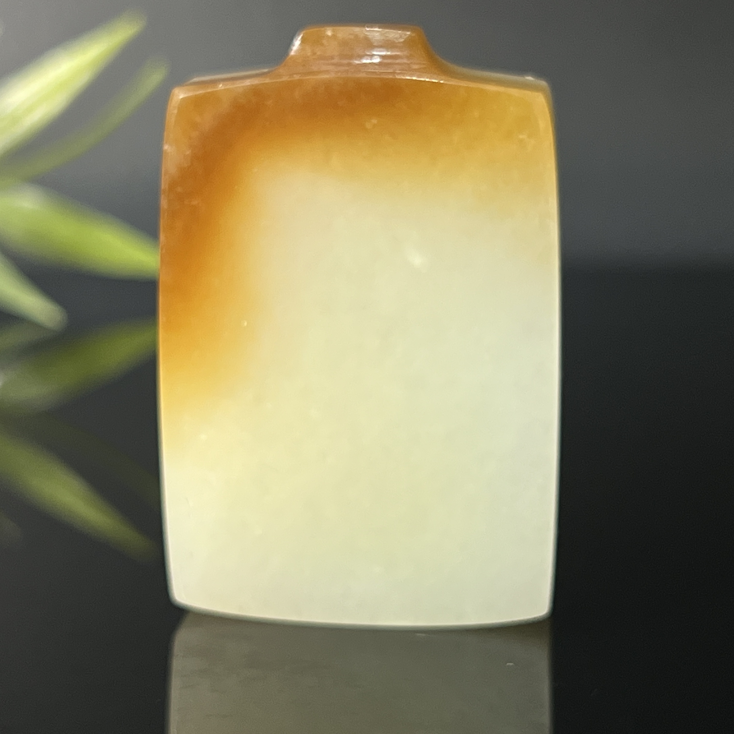 1205GC8806和田玉挂件