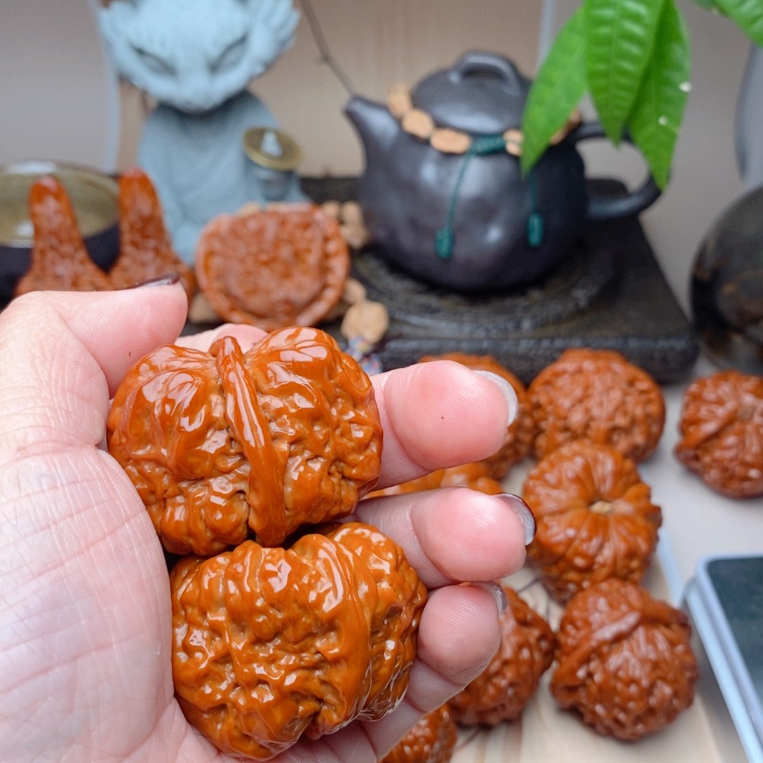 吊坠文玩核桃逍*游蛤蟆头