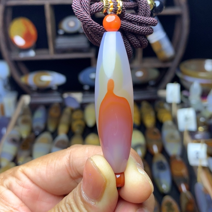 玛瑙/玉髓颈饰未镶嵌