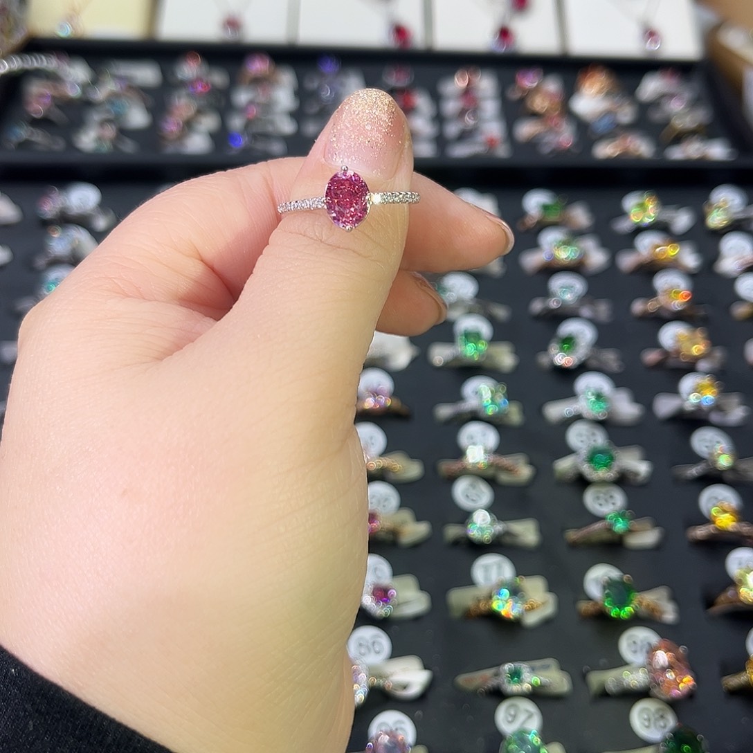 莫桑石非金属SH K白西柚粉冰花鸽子蛋两卡-12