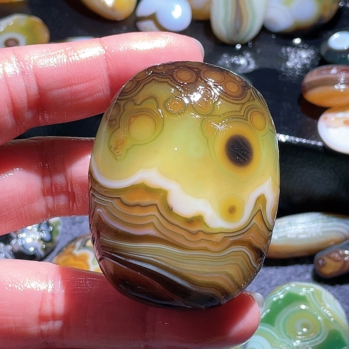 玛瑙珠宝奇石未镶嵌乃*生