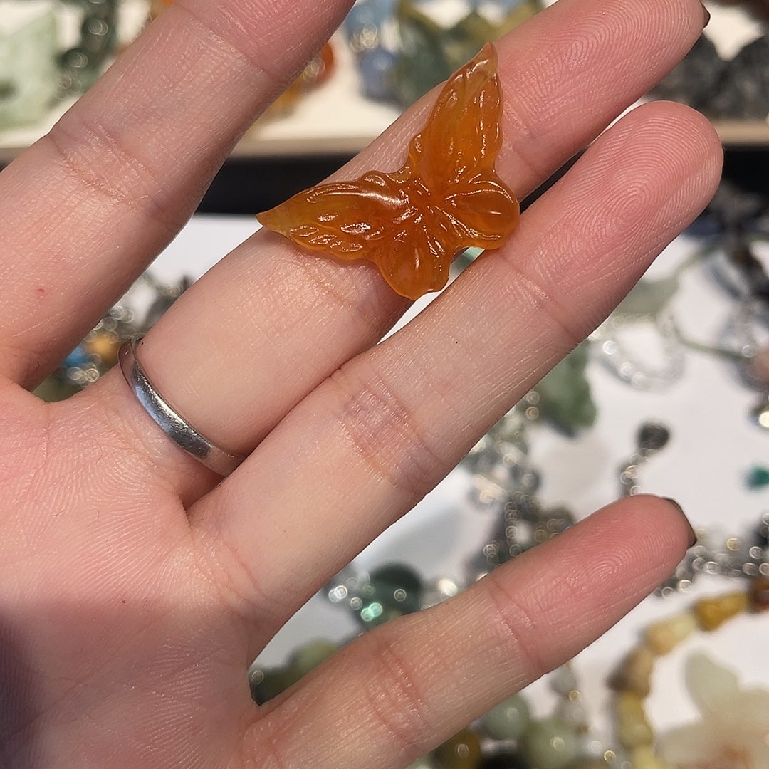宸***˶蛇纹石玉合金颈饰