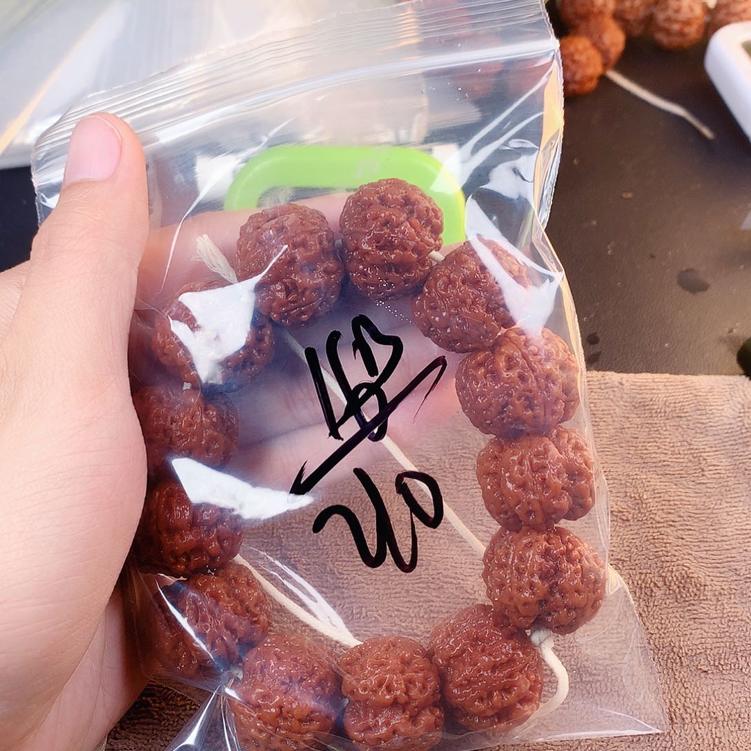 海***岩金刚菩提吊坠16————-