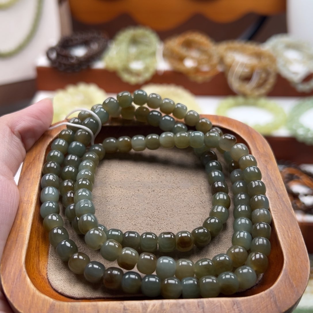 毛衣链未镶嵌和田玉珠串6*7mm