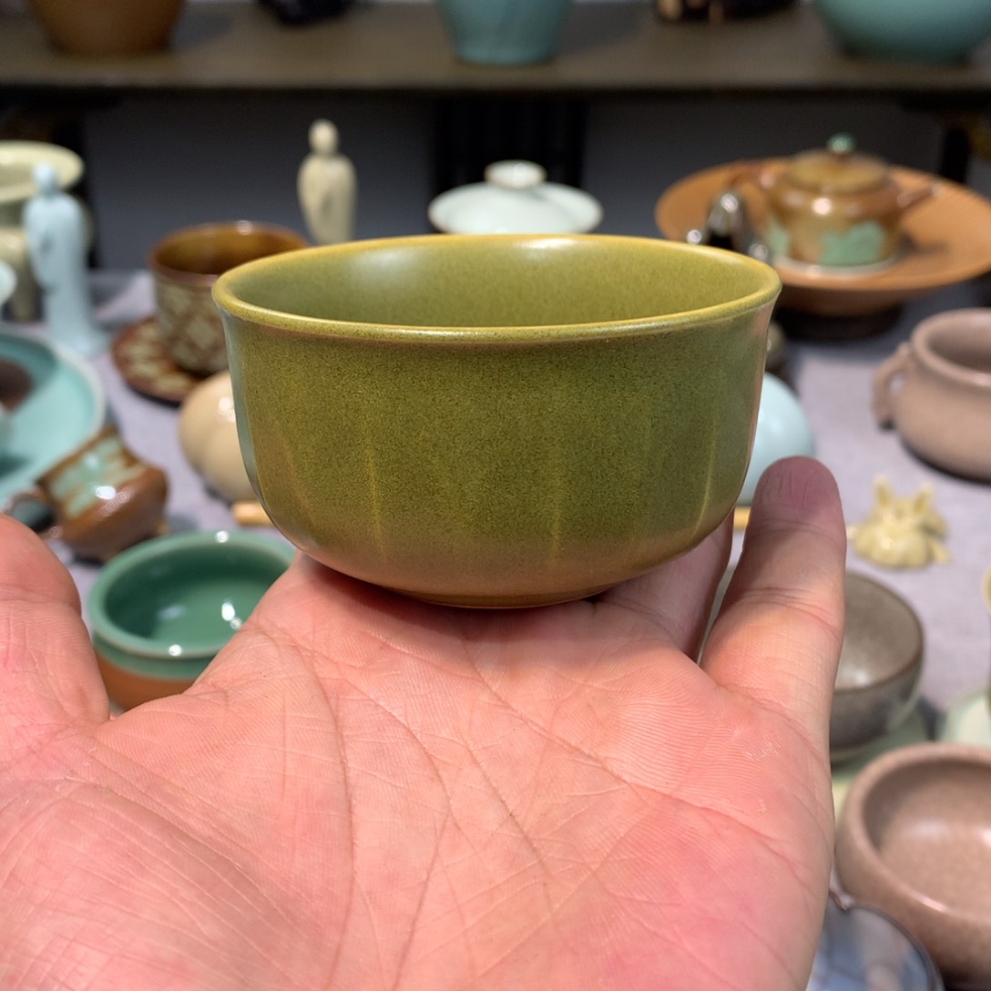 龙泉青瓷茶叶末主人杯