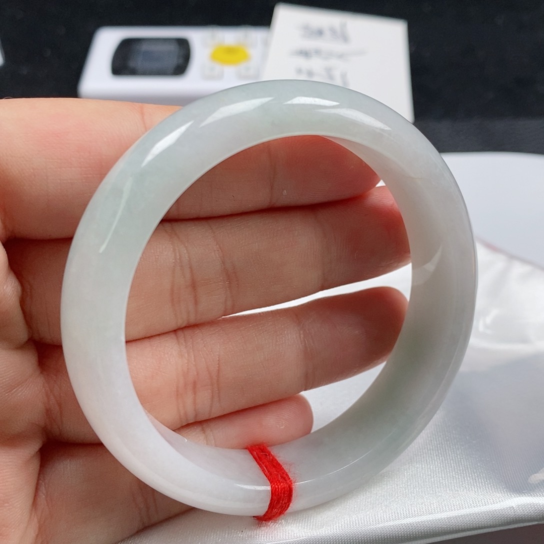 【闪购商品】翡翠手镯未镶嵌268号