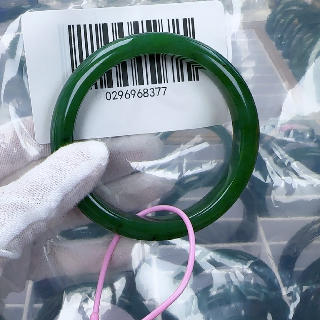 和田玉（碧玉）手镯未镶嵌64