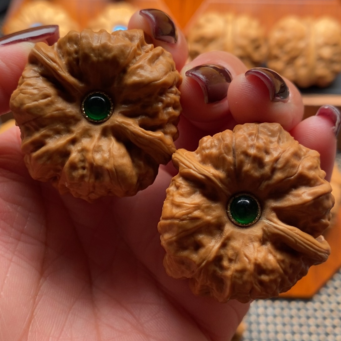 文玩核桃把件38尺寸哇哇