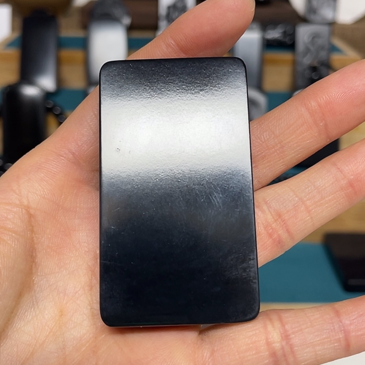 【闪购商品】和田玉（墨玉）未镶嵌吊坠(不含链)福利版63克