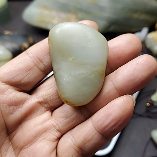 和田玉（糖玉）未镶嵌挂件